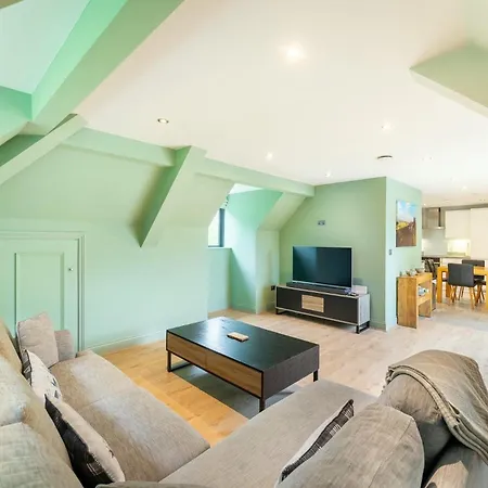 Robyn's Nest At Applethwaite Hall 펜션