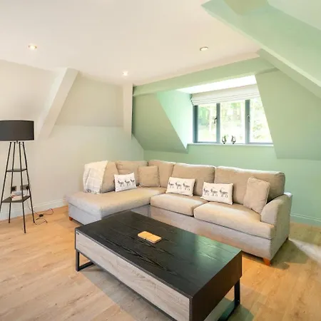 1 Bed In Oc-lr132 Lägenhet