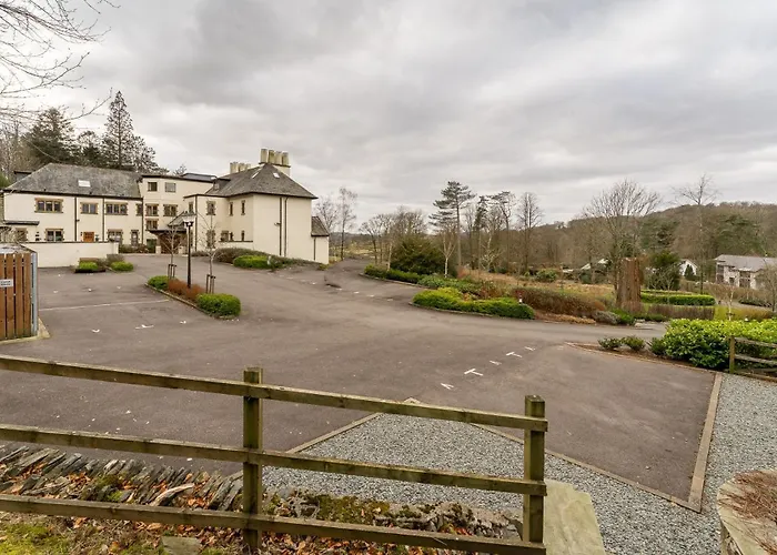 Robyn's Nest At Applethwaite Hall